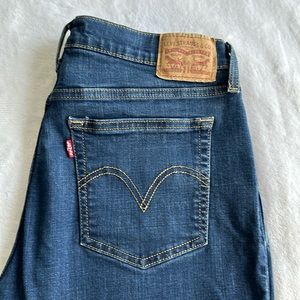 Levi jeans